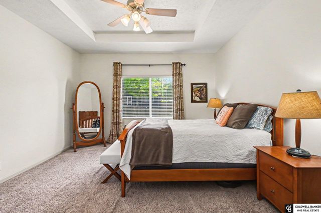 13702 Williamsburg Drive, Bellevue, NE 68123