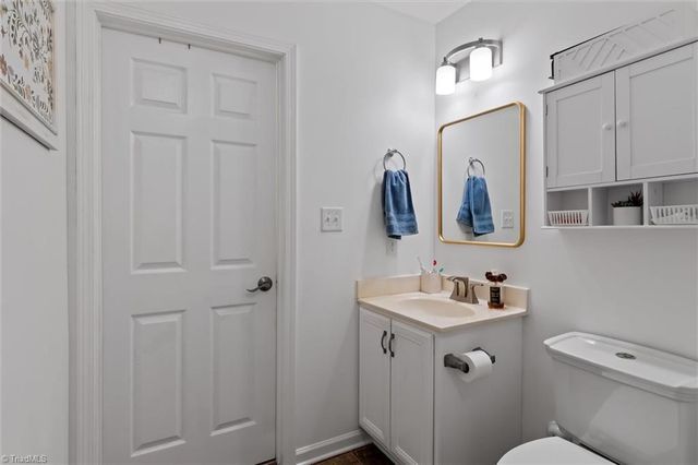 307 Skiles Heights D, Thomasville, NC 27360