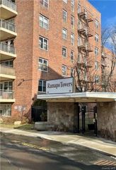 30 S Cole Avenue 6L, Spring Valley, NY 10977