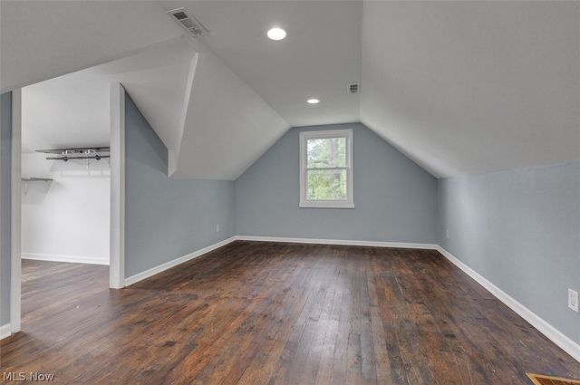 115 Wheelock Drive, Bedford, OH 44146
