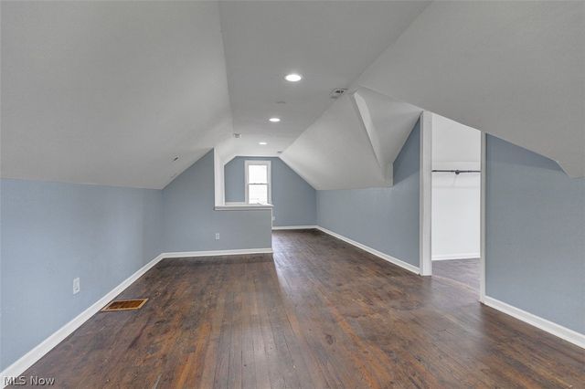 115 Wheelock Drive, Bedford, OH 44146