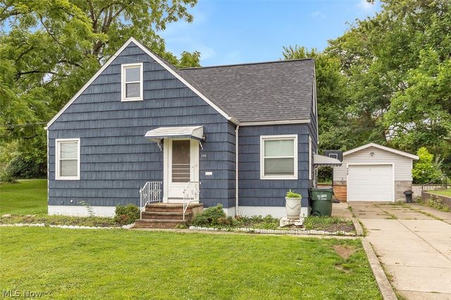 115 Wheelock Drive, Bedford, OH 44146