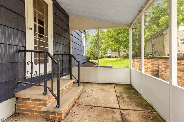 115 Wheelock Drive, Bedford, OH 44146