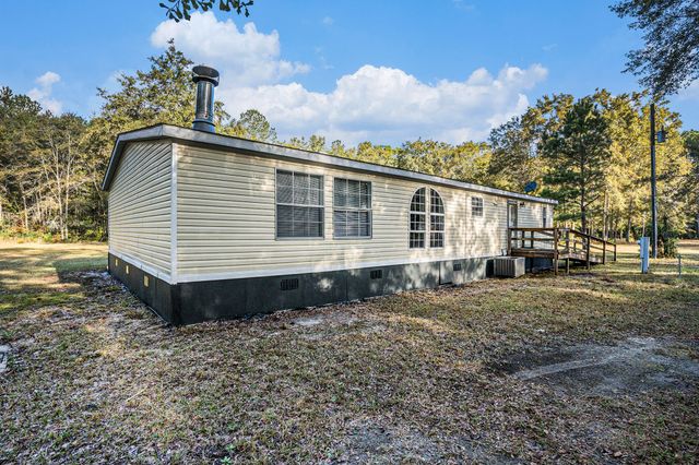 1021 Nash Road, Ridgeville, SC 29472