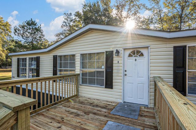 1021 Nash Road, Ridgeville, SC 29472
