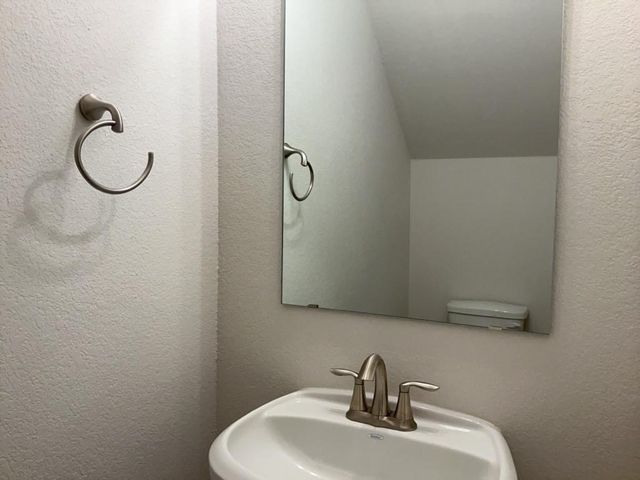 2500 FOREST CREEK DR 702, Round Rock, TX 78664