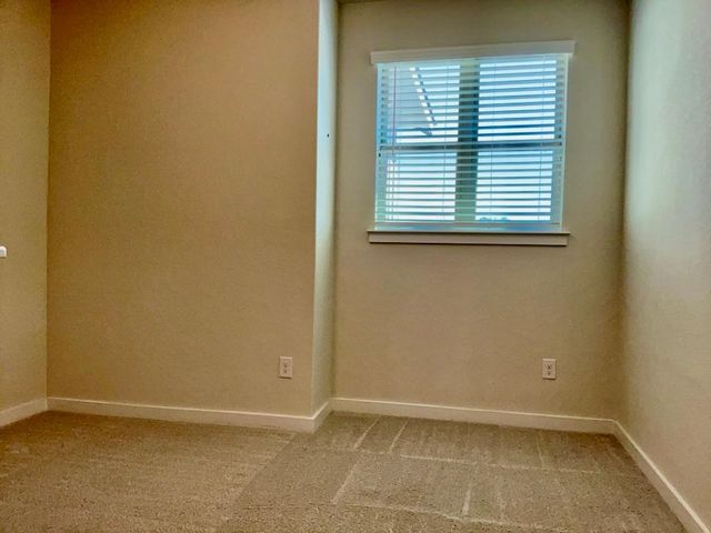 2500 FOREST CREEK DR 702, Round Rock, TX 78664