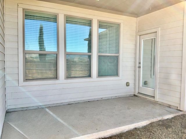 2500 FOREST CREEK DR 702, Round Rock, TX 78664