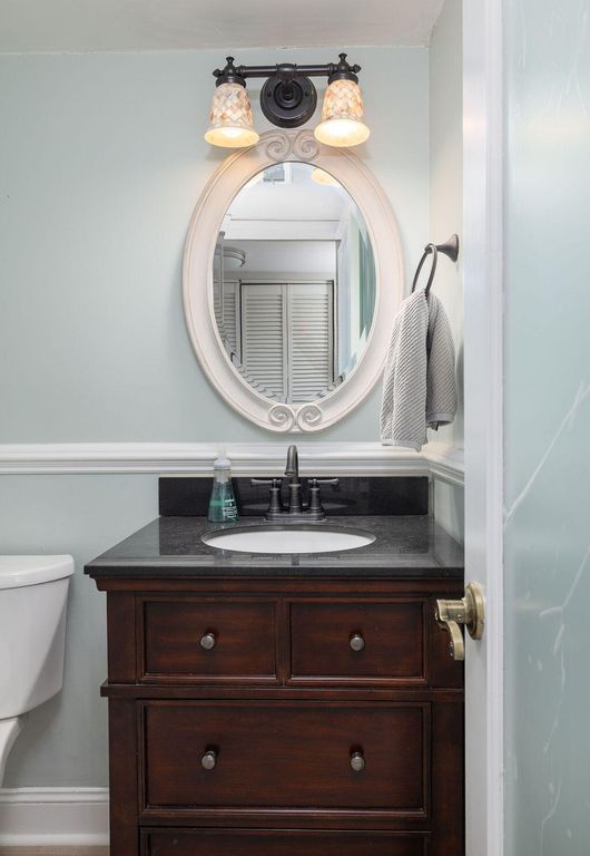 Image 16 of property listing at 1716 Villa Maison, Mount Pleasant, SC 29464