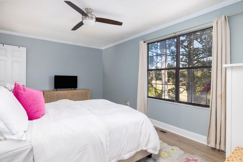 Image 19 of property listing at 1716 Villa Maison, Mount Pleasant, SC 29464