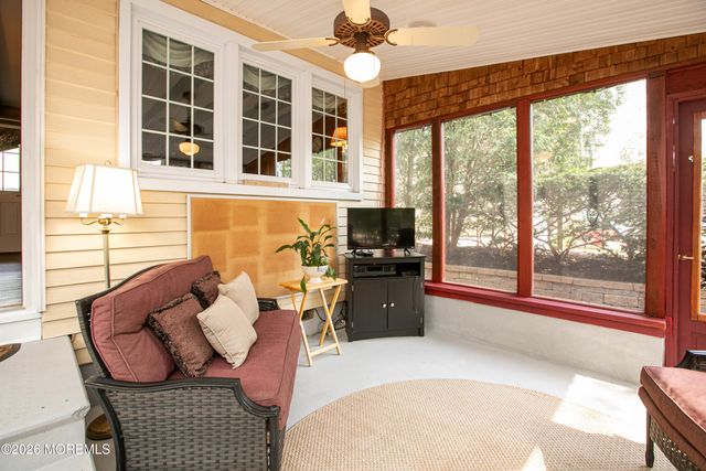 75 Lakeview Drive, Allentown, NJ 08501