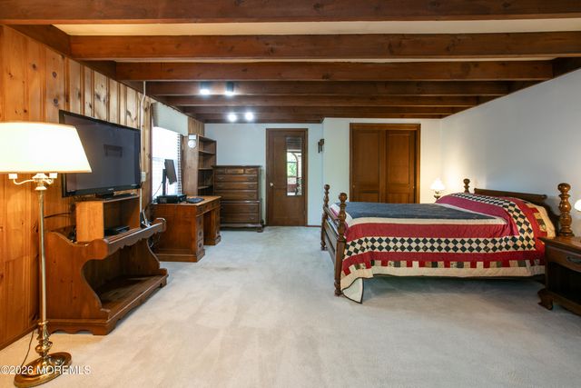 75 Lakeview Drive, Allentown, NJ 08501