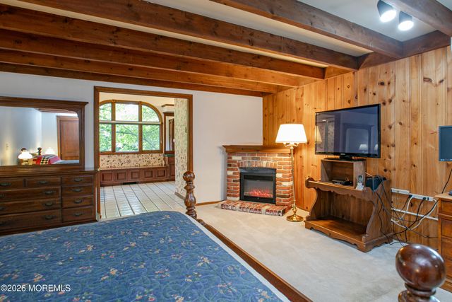 75 Lakeview Drive, Allentown, NJ 08501