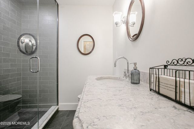 75 Lakeview Drive, Allentown, NJ 08501