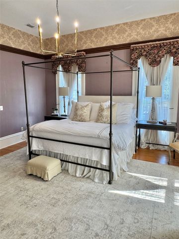 319 S Denton Street, Gainesville, TX 76240