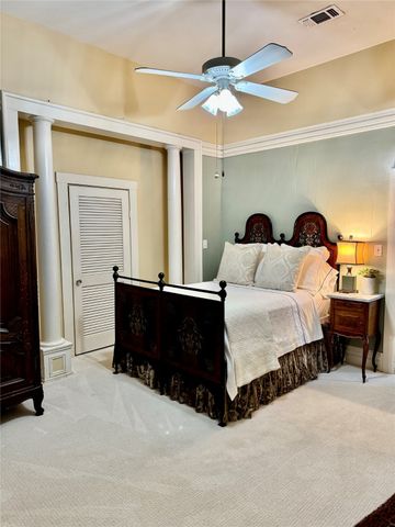 319 S Denton Street, Gainesville, TX 76240