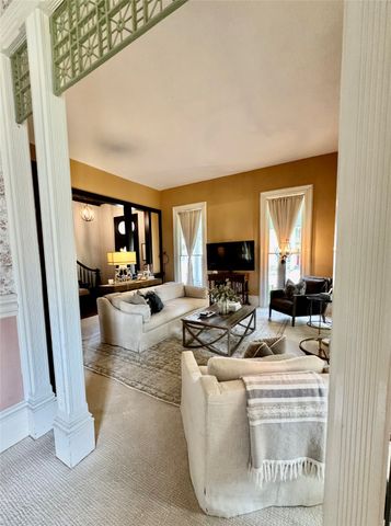 319 S Denton Street, Gainesville, TX 76240