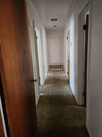 205 E Fairlane Dr, Longview, TX 75604