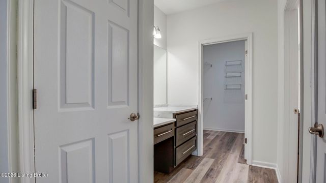 5139 Withorn Square, Louisville, KY 40241