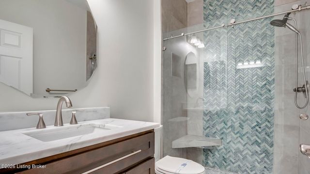 5139 Withorn Square, Louisville, KY 40241