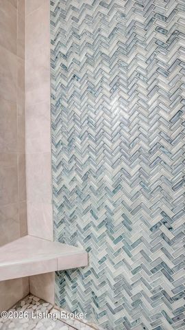 5139 Withorn Square, Louisville, KY 40241