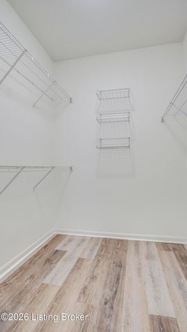 5139 Withorn Square, Louisville, KY 40241