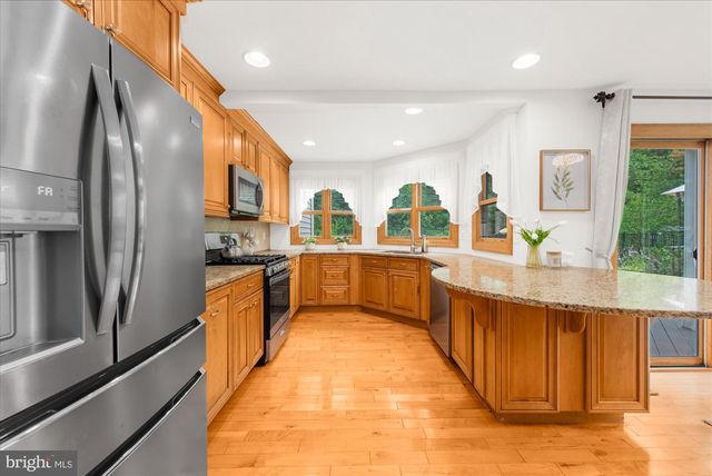 118 CORNWALL DR, Chalfont, PA 18914