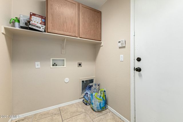 13304 W PORT AU PRINCE Lane, Surprise, AZ 85379