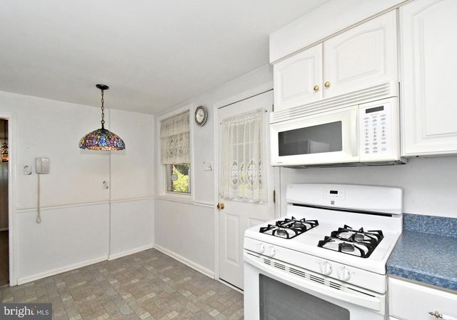 610 TOPSFIELD RD, Hatboro, PA 19040