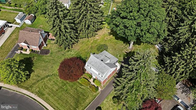 610 TOPSFIELD RD, Hatboro, PA 19040