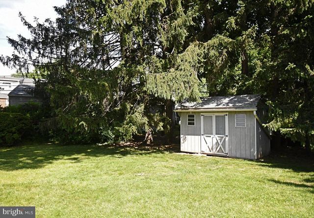 610 TOPSFIELD RD, Hatboro, PA 19040