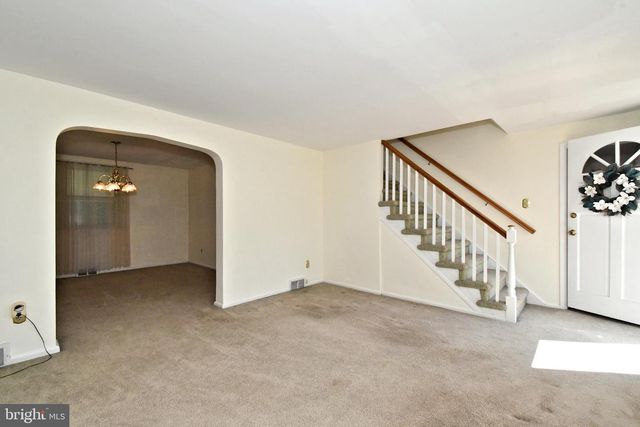 610 TOPSFIELD RD, Hatboro, PA 19040
