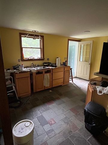 103 Mitchell Road, Nottingham, NH 03290