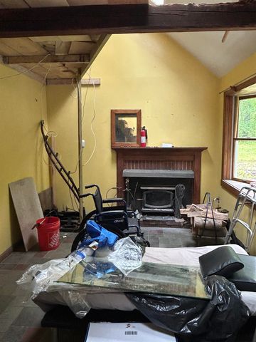 103 Mitchell Road, Nottingham, NH 03290