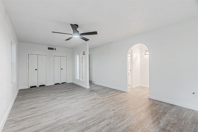 2008 Clubridge Drive, Carrollton, TX 75006