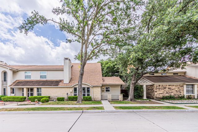 2008 Clubridge Drive, Carrollton, TX 75006