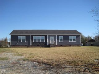 107 Cottonwood Court, Kenly, NC 27542