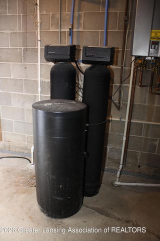 5800 N Williamston Road, Williamston, MI 48895