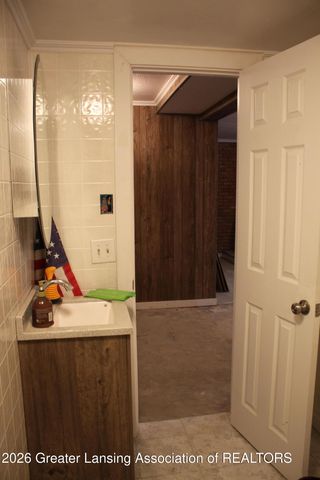 5800 N Williamston Road, Williamston, MI 48895