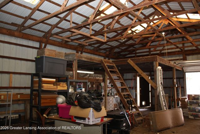 5800 N Williamston Road, Williamston, MI 48895