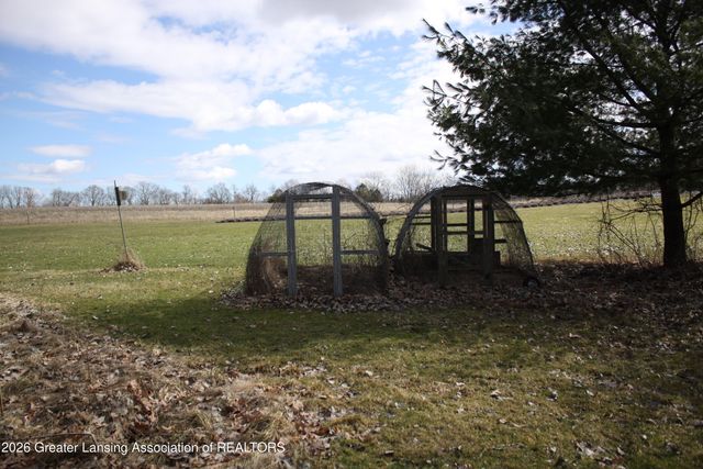 5800 N Williamston Road, Williamston, MI 48895