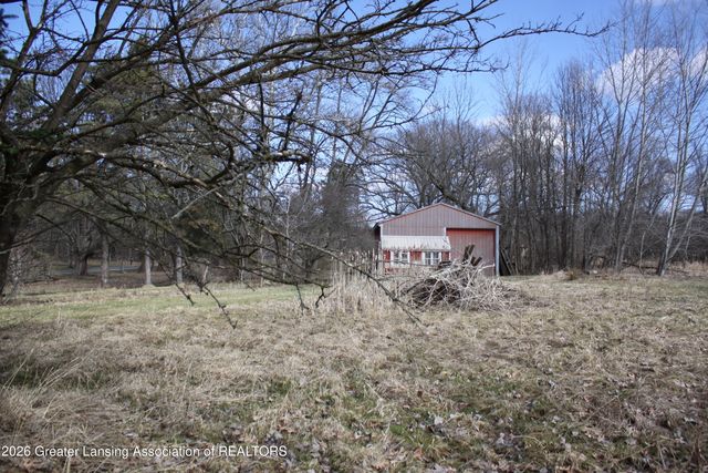 5800 N Williamston Road, Williamston, MI 48895