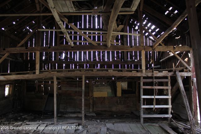 5800 N Williamston Road, Williamston, MI 48895