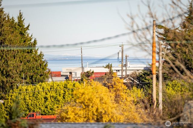 1107 E 6th Street, Port Angeles, WA 98362