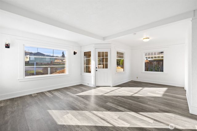 1107 E 6th Street, Port Angeles, WA 98362