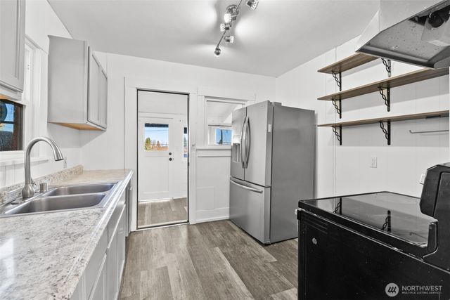 1107 E 6th Street, Port Angeles, WA 98362