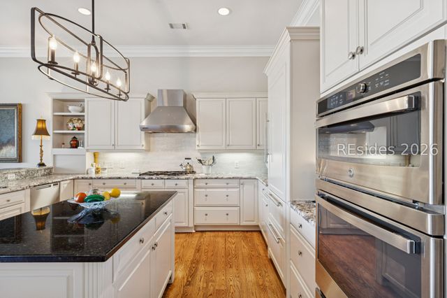 7 Mulberry Rd, Bluffton, SC 29910