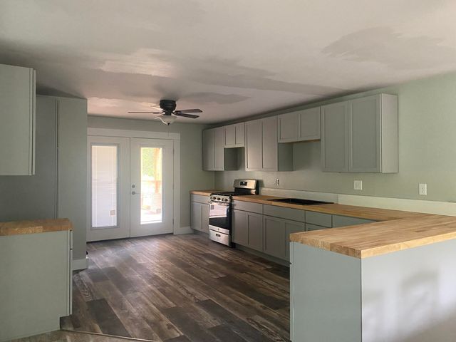 65034 E 250 Road, Grove, OK 74344