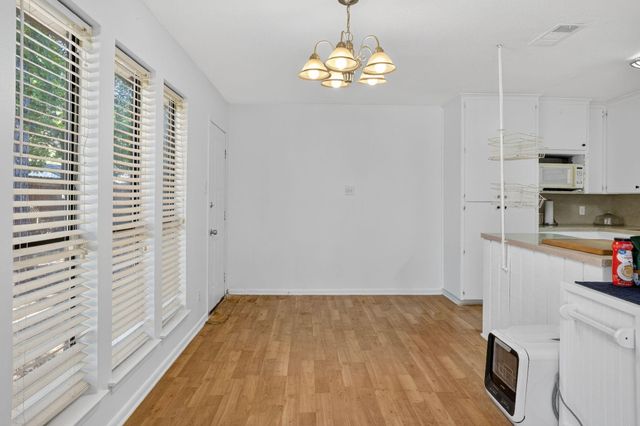 2210 Link Avenue, Orange, TX 77630