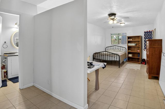 2210 Link Avenue, Orange, TX 77630